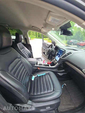 2024 Ford Edge SEL – miniatura 18