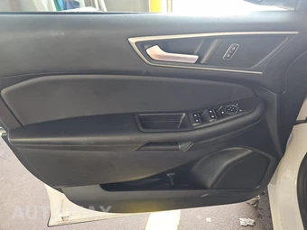 2024 Ford Edge SEL – miniatura 9