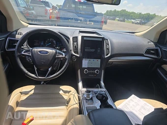2024 Ford Edge SEL – miniatura 6