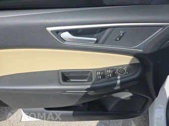 2024 Ford Edge SEL - miniatura 9