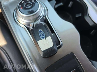 2024 Ford Edge SEL - miniatura 8