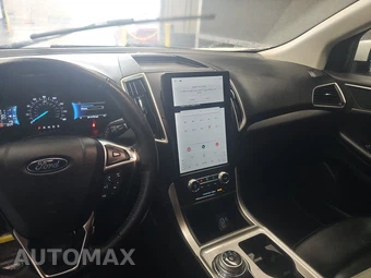 2024 Ford Edge SEL – miniatura 11