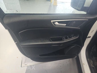 2024 Ford Edge SEL – miniatura 9