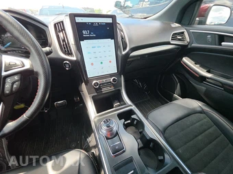 2024 Ford Edge ST-Line - miniatura 11