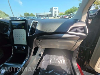 2024 Ford Edge Titanium - miniatura 16