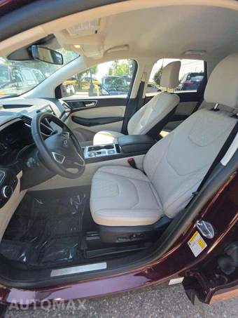 2024 Ford Edge Titanium - miniatura 3