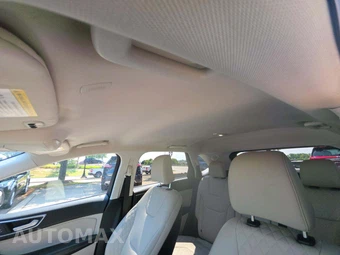 2024 Ford Edge Titanium - miniatura 8