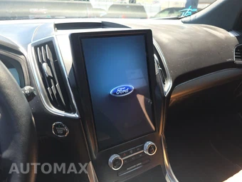 2024 Ford Edge Titanium - miniatura 11