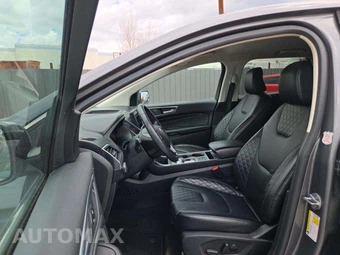 2024 Ford Edge Titanium - miniatura 3