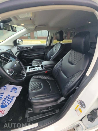 2024 Ford Edge Titanium - miniatura 3