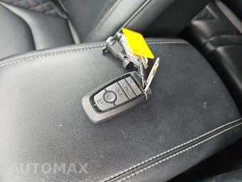 2024 Ford Edge Titanium - miniatura 8