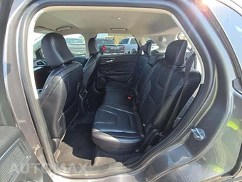 2024 Ford Edge Titanium - miniatura 10