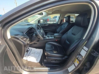 2024 Ford Edge Titanium - miniatura 3