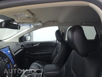2024 Ford Edge Titanium - miniatura 17