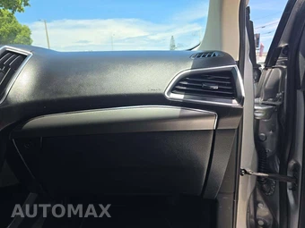 2024 Ford Edge Titanium - miniatura 16