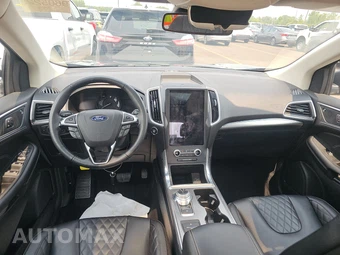 2024 Ford Edge Titanium - miniatura 11
