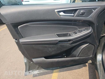 2024 Ford Edge Titanium - miniatura 9