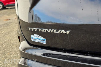 2024 Ford Edge Titanium - miniatura 14