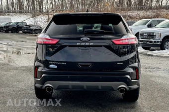 2024 Ford Edge Titanium - miniatura 4
