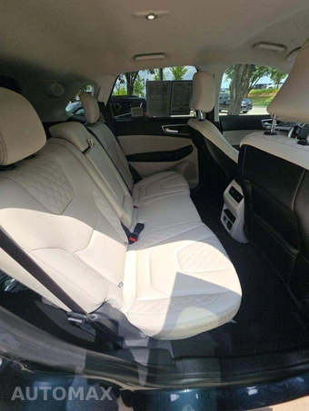 2024 Ford Edge Titanium - miniatura 13