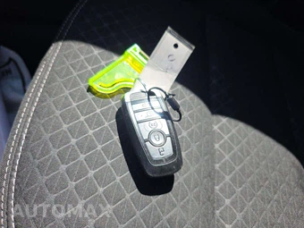 2024 Ford Escape Active - miniatura 8