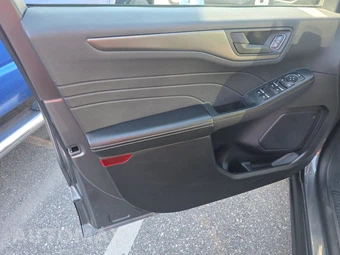 2024 Ford Escape Active - miniatura 9