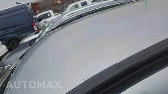 2024 Ford Escape Hybrid ST-Line - miniatura 19