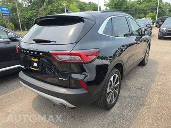 2024 Ford Escape Platinum - miniatura 3
