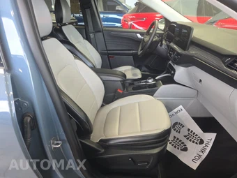 2024 Ford Escape Platinum - miniatura 8