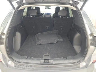 2024 Ford Escape Platinum - miniatura 16