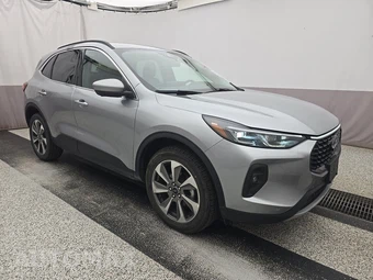 2024 Ford Escape Platinum - miniatura 3