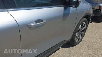2024 Ford Escape Platinum - miniatura 18