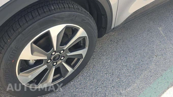 2024 Ford Escape Platinum - miniatura 24