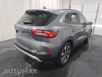 2024 Ford Escape Platinum - miniatura 4