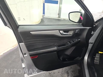2024 Ford Escape Platinum - miniatura 9