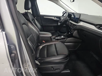 2024 Ford Escape Platinum - miniatura 8