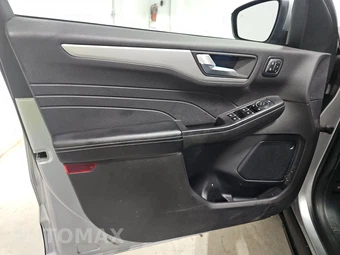 2024 Ford Escape Platinum - miniatura 9