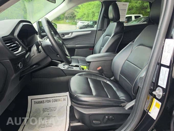 2024 Ford Escape Platinum - miniatura 6