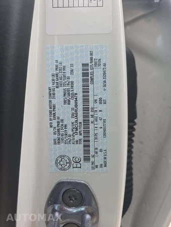 2024 Ford Escape Platinum - miniatura 2