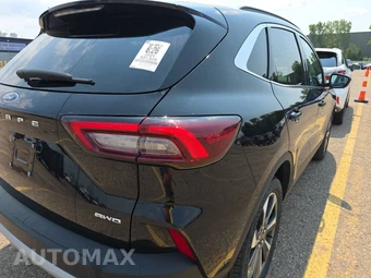 2024 Ford Escape Platinum - miniatura 4