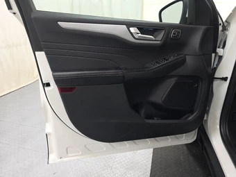 2024 Ford Escape Platinum - miniatura 9