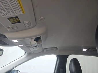 2024 Ford Escape Platinum - miniatura 18