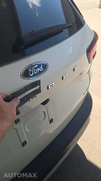 2024 Ford Escape Platinum - miniatura 19