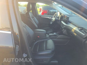 2024 Ford Escape Platinum - miniatura 8