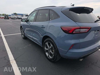 2024 Ford Escape ST-Line - miniatura 2