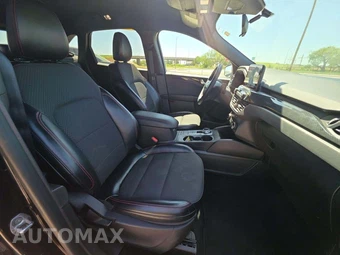 2024 Ford Escape ST-Line - miniatura 15