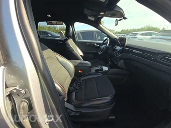 2024 Ford Escape ST-Line - miniatura 14