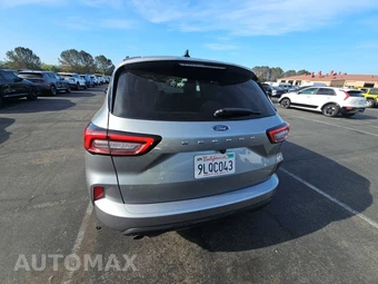2024 Ford Escape ST-Line - miniatura 5