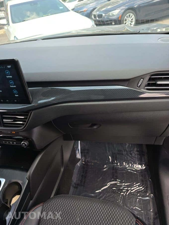2024 Ford Escape ST-Line - miniatura 19