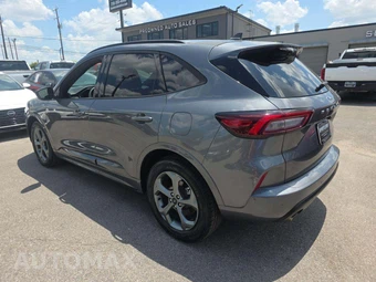 2024 Ford Escape ST-Line - miniatura 2